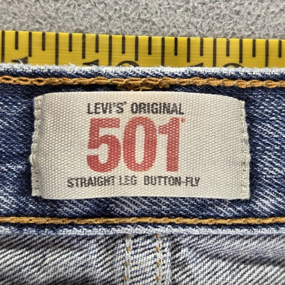 Levis 501 Jeans‎ Mens Blue Medium Wash Straight Button Fly Distressed Fits 34x32